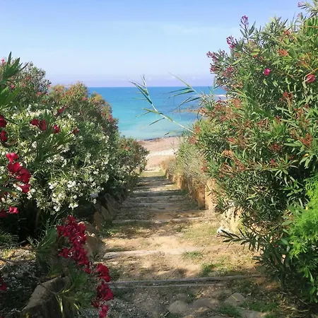 Oasi Sul Mare - A 120m Dalla Holiday home *